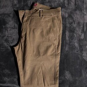 Levi’s Men's Tan Pants regular taper